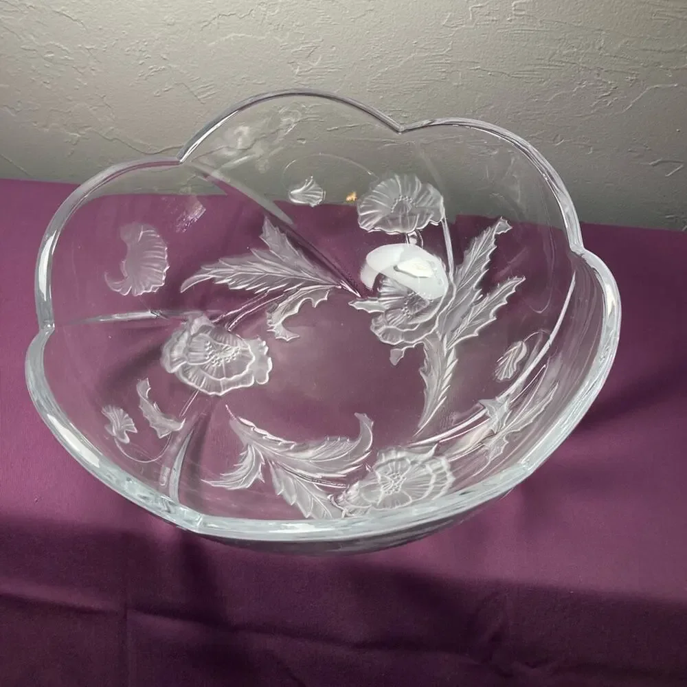 Mikasa crystal bowl frosted poppies